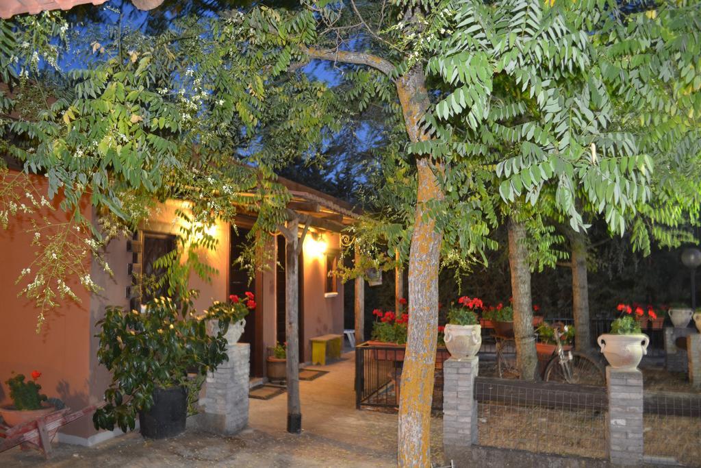 B&B Le Stagioni Castel Del Monte  Buitenkant foto